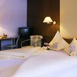 Belmont Hotel