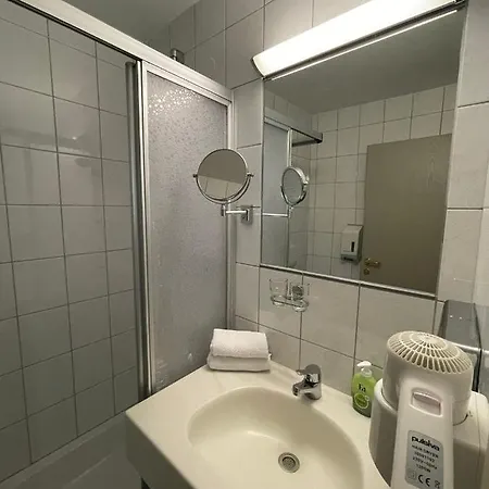 Belmont Hotell 4*