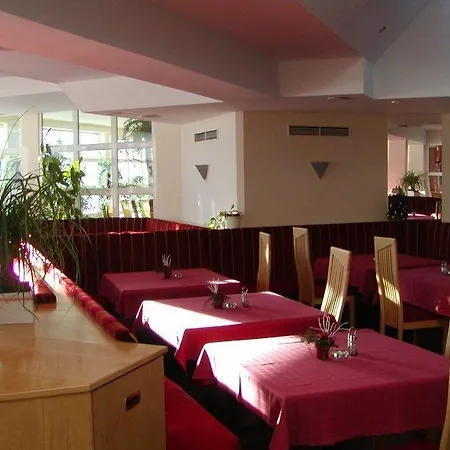 Hotell Belmont 4*