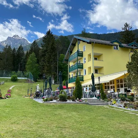 Hotel Belmont