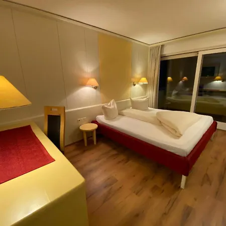 Hotel Belmont